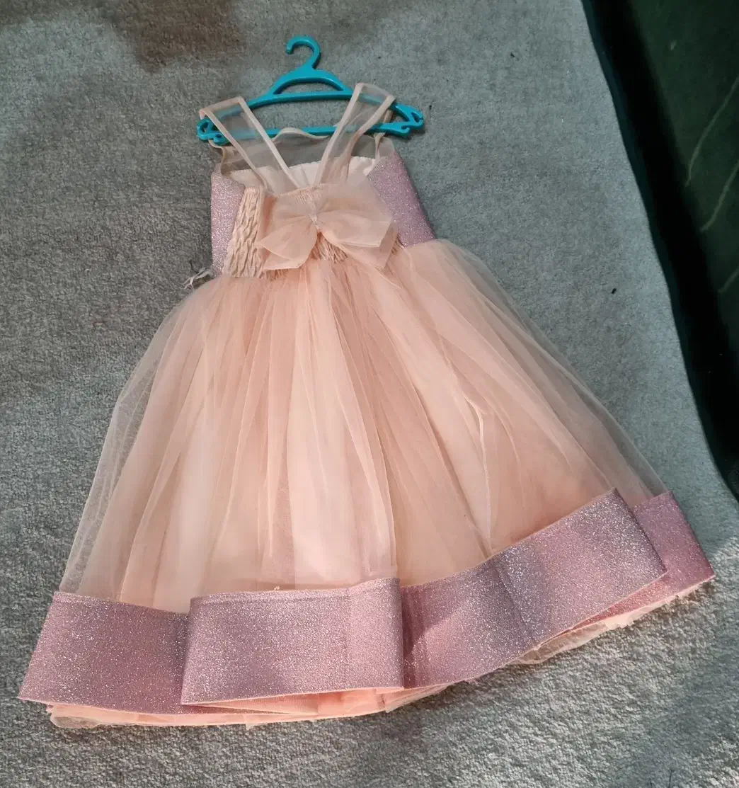 پیراهن دخترانه مجلسی|کفش و لباس بچه|نکا, |دیوار