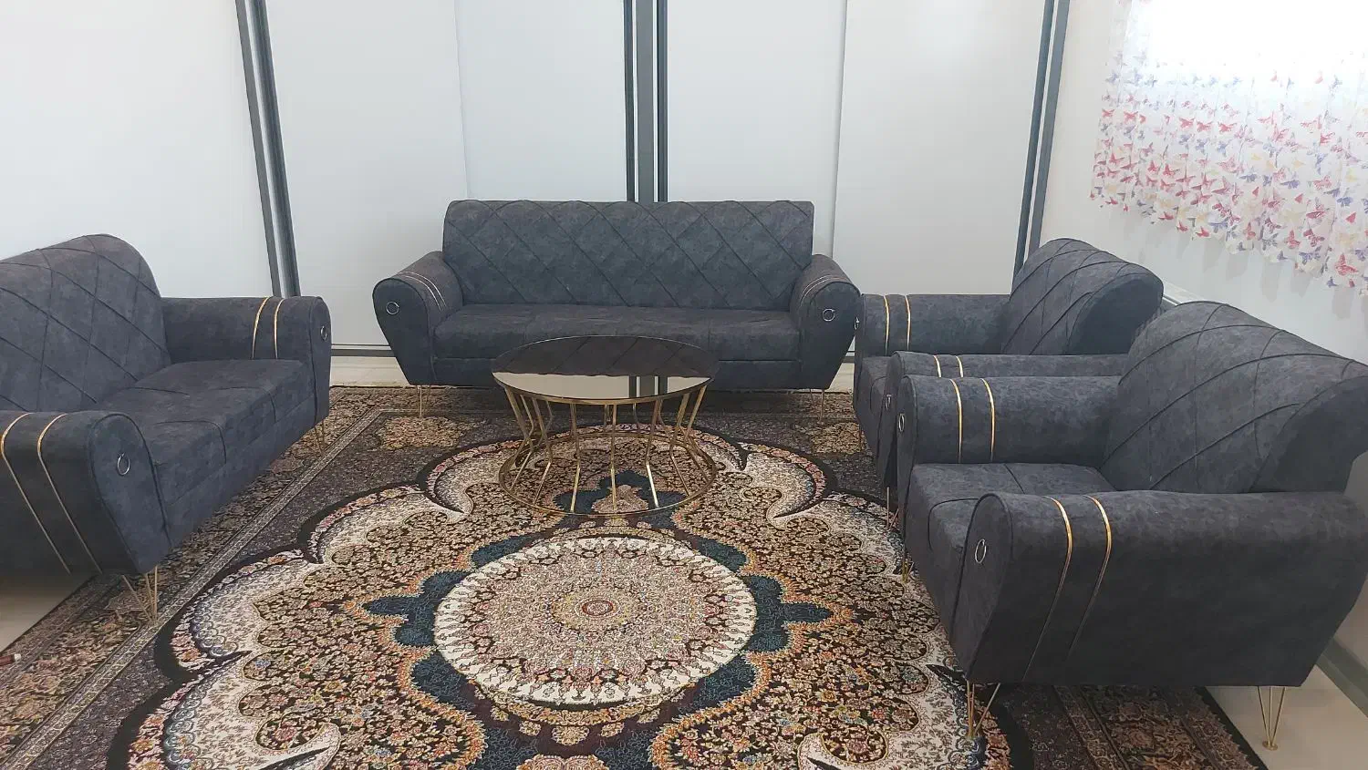 مبل ۷نفره|مبلمان خانگی و میز عسلی|فرخ‌شهر, |دیوار