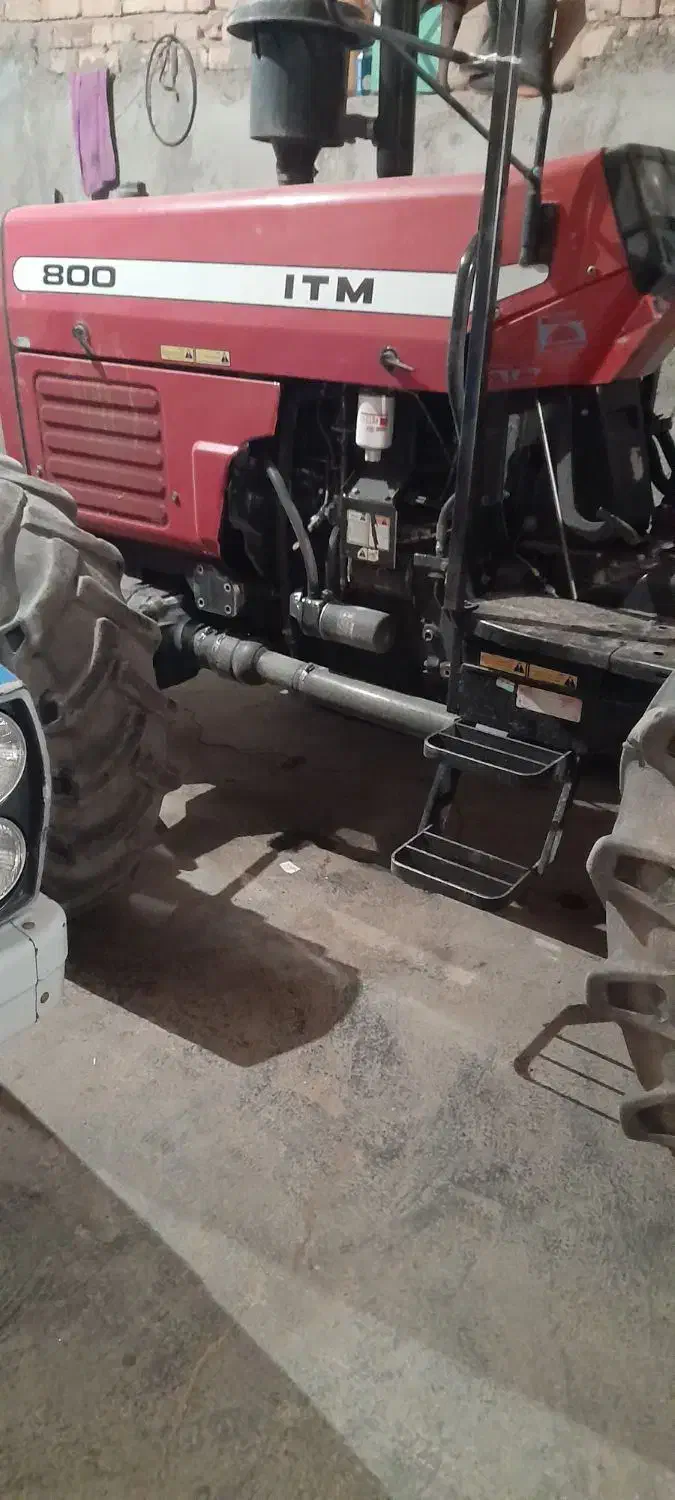 تراکتور 800|خودرو سنگین|زنجان, |دیوار