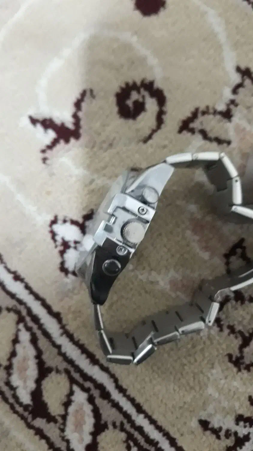 ساعت مچی دیزل نیازمند تعمیر|ساعت|کرمانشاه, |دیوار