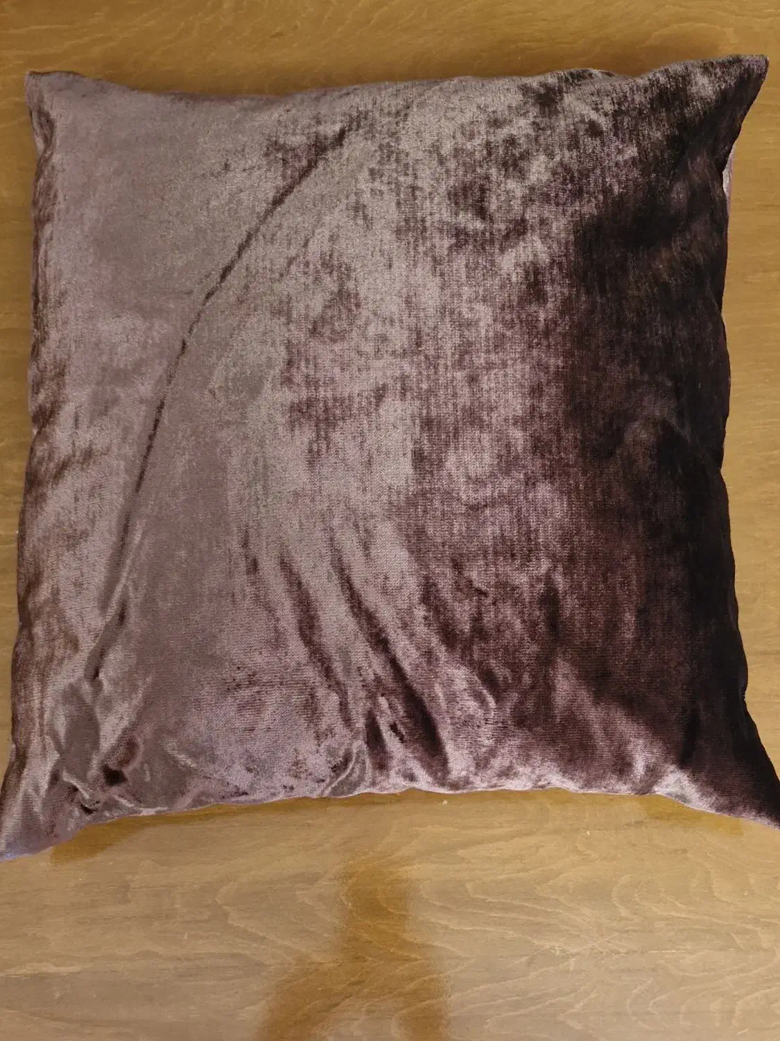 کوسن|رختخواب، بالش، پتو|خرم‌آباد, |دیوار