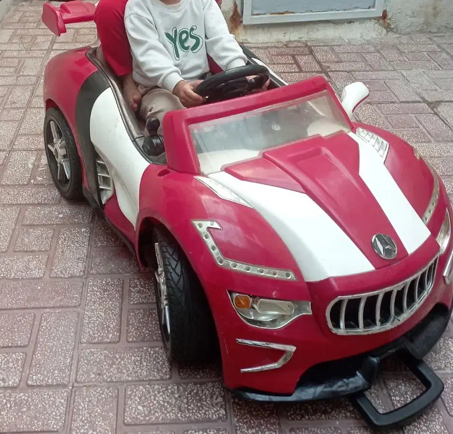 ماشین شارژی|اسباببازی|همدان, |دیوار