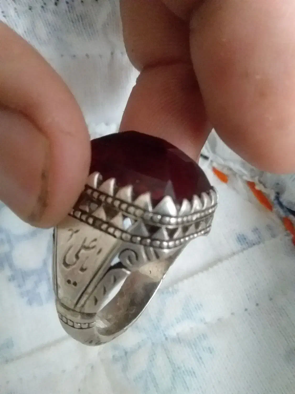 انگشتر نگین دار بزرگ|کلکسیون اشیاء عتیقه|بندر ترکمن, |دیوار