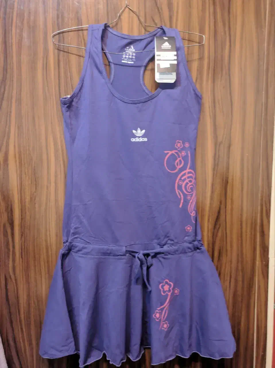 لباس زنانه|لباس|رشت, تازه آباد|دیوار