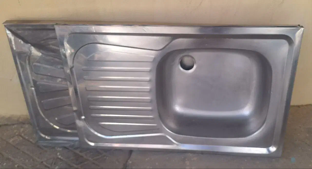 میز. صندلی .سینک ظرفشویی. دبه روغن|مبلمان اداری|بجنورد, |دیوار