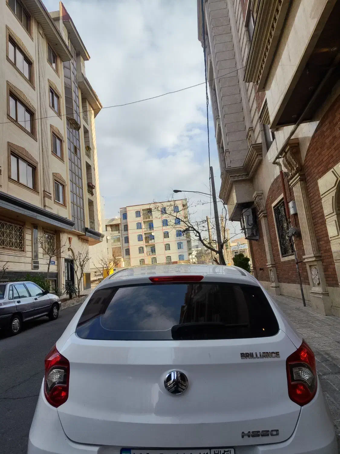 برلیانس ۲۲۰ اتومات|خودرو سواری و وانت|تهران, اباذر|دیوار