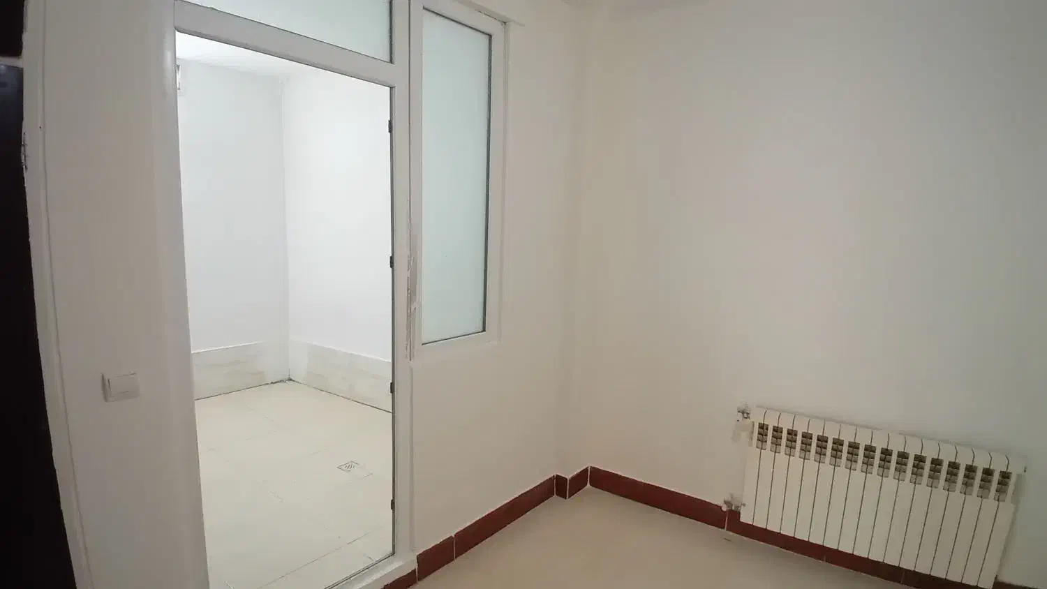 اجاره آپارتمان طبقه اول تک  واحدی