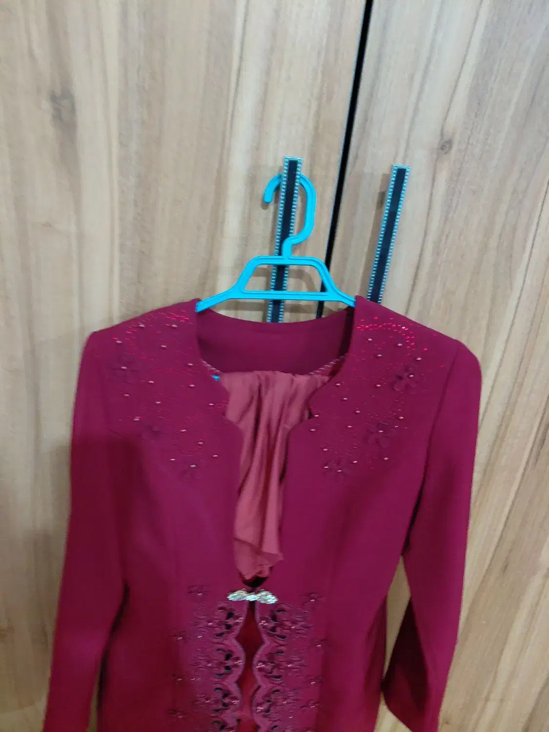 کت مجلسی|لباس|مسجد سلیمان, |دیوار