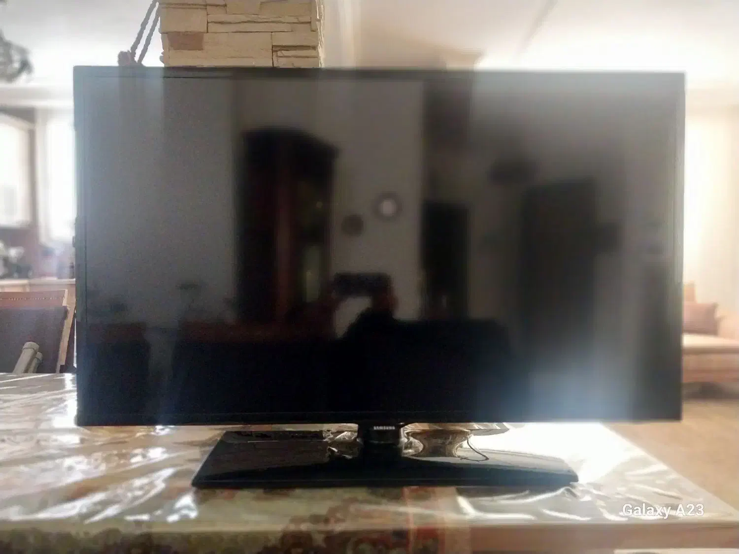 تلویزیون 40اینچ|تلویزیون و پروژکتور|بجنورد, |دیوار