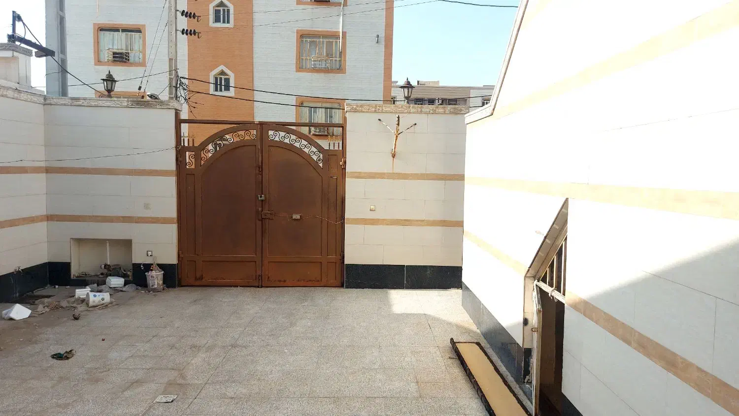 فروش خانه ویلایی ۲۰۰ متری ۳ خوابه در شهرک برق|فروش خانه و ویلا|اهواز, شهرک برق|دیوار