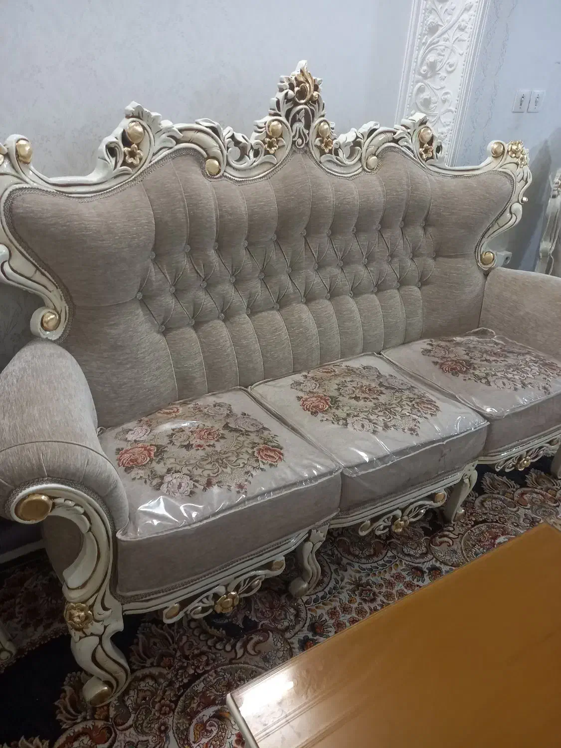 مبلمان سلطنتی ۹ نفره تمام چوب نو|مبلمان خانگی و میز عسلی|قم, زنبیل آباد|دیوار