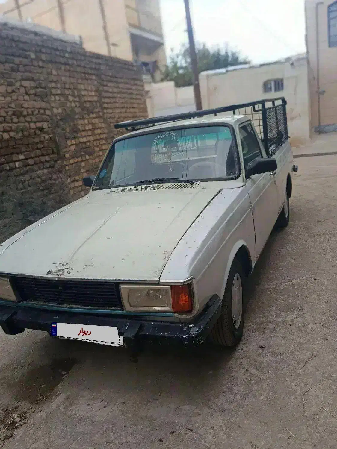 وانت سالم سرحال|خودرو سواری و وانت|بروجرد, |دیوار