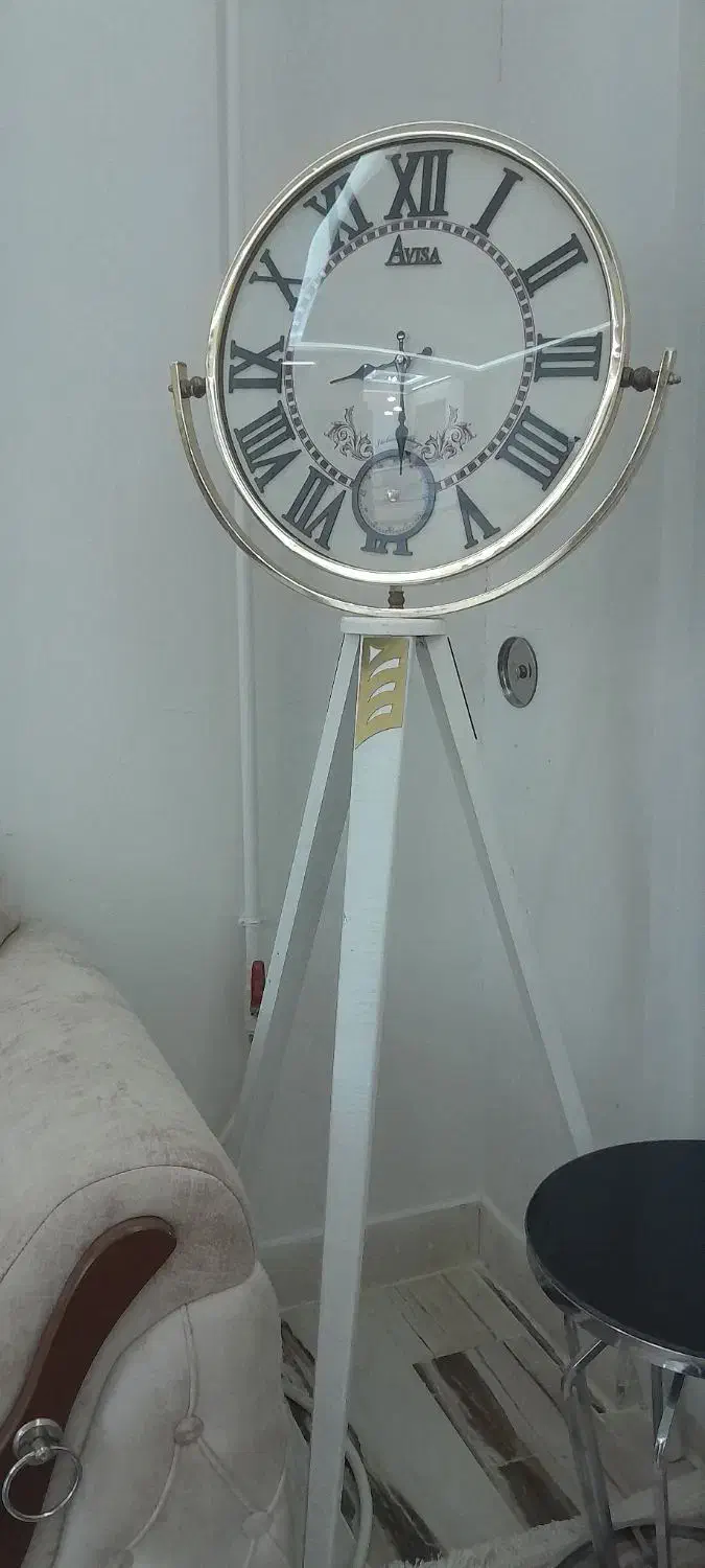 ساعت ایستاده در حد نو|ساعت دیواری و تزئینی|کرمانشاه, |دیوار