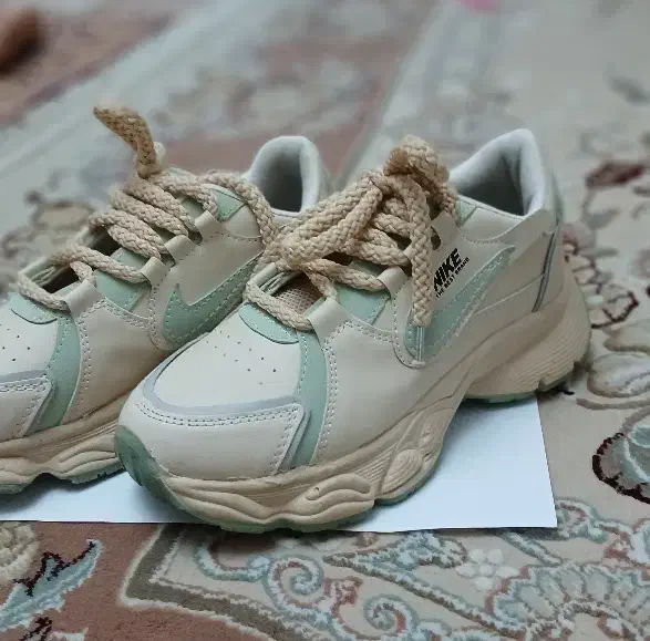 کفش کتانی دخترانه|کیف، کفش، کمربند|ارومیه, |دیوار