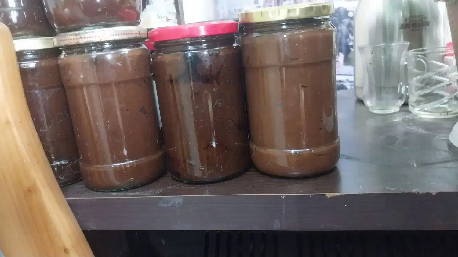 خوردنی|خوردنی و آشامیدنی|رشت, کوی قدس|دیوار