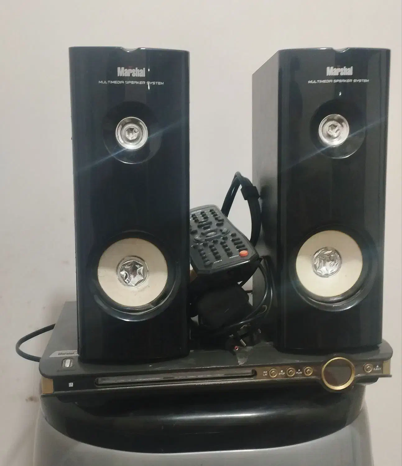 دی وی دی|پخش‌کننده DVD و ویدیو|میانه, |دیوار