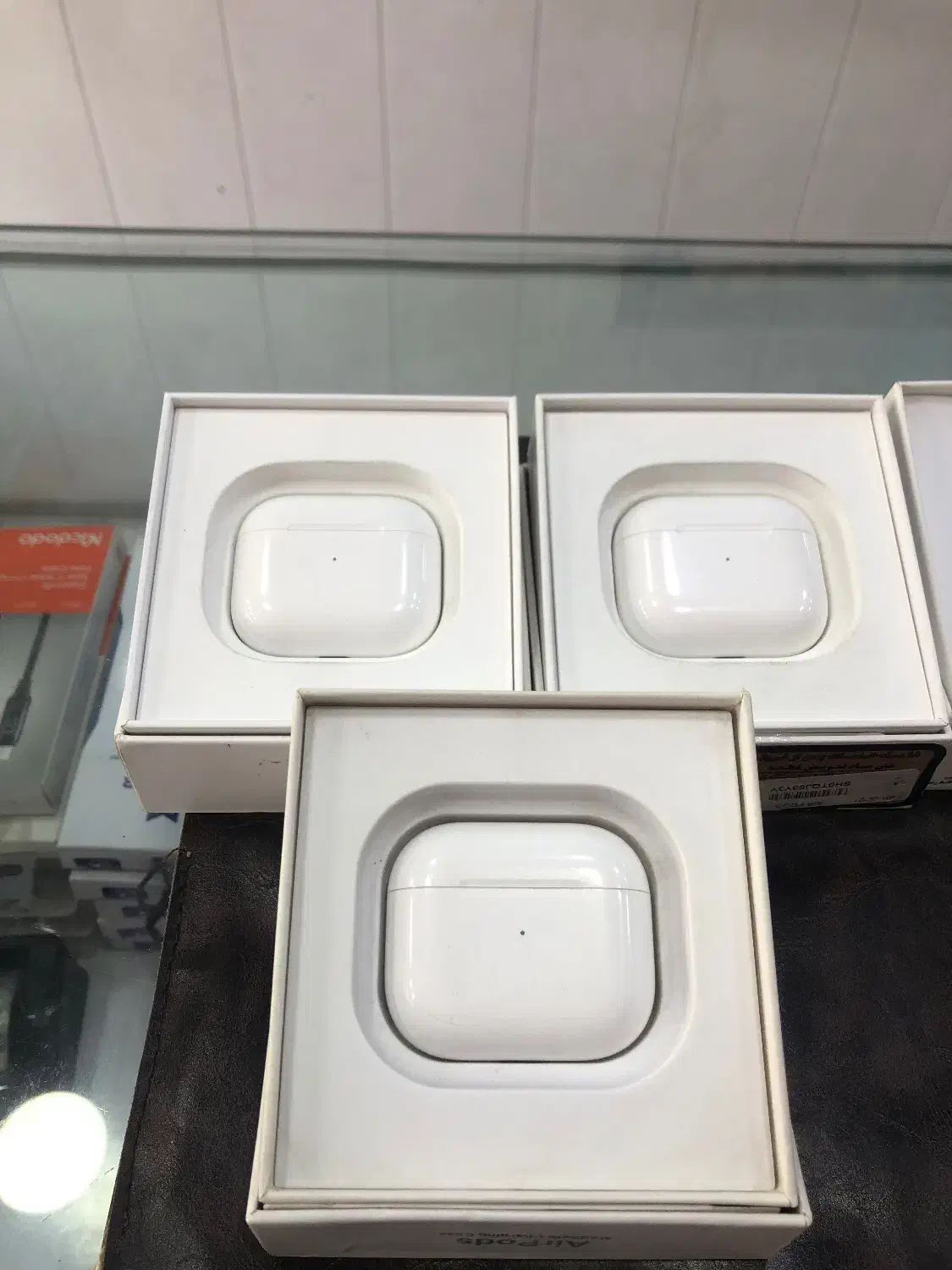 AirPod series 2&3 استوک|لوازم جانبی موبایل و تبلت|کرج, کوی امامیه|دیوار