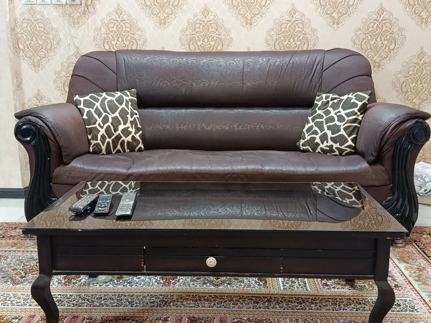 مبل 7 نفره راحتی|مبلمان خانگی و میز عسلی|مشهد, چهارچشمه|دیوار