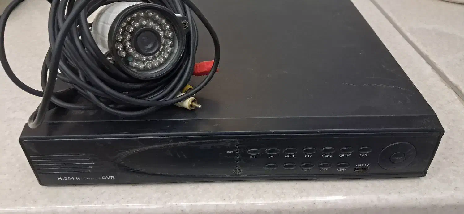 DVR کانال ۸ و یک عدد دوریین دید درشب|دوربین مداربسته|کهریزک, |دیوار