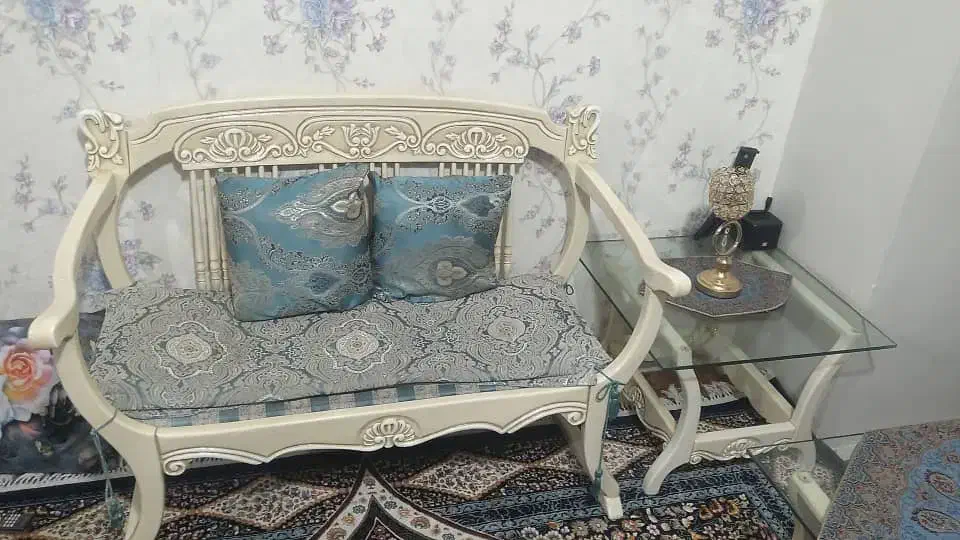 مبلمان|مبلمان خانگی و میز عسلی|بومهن, |دیوار