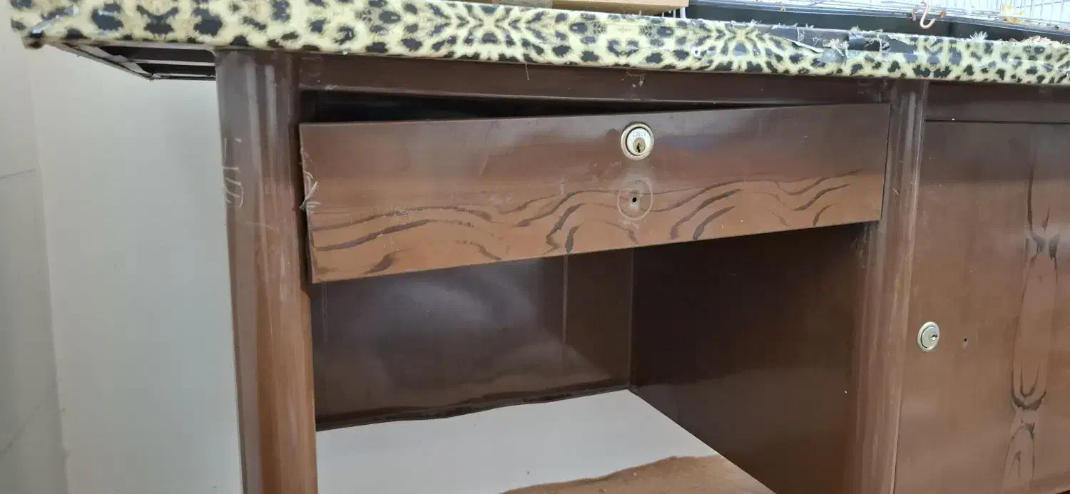 میز اداری فلزی|دفتر کار|مشهد, کوی دروی|دیوار