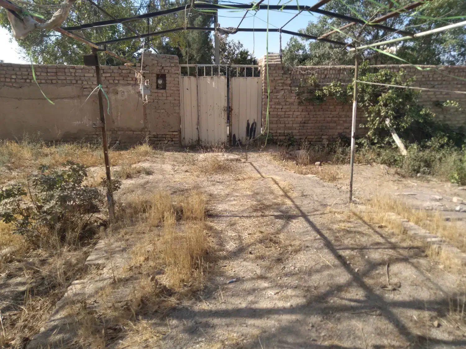 ۳۳۶دوردیوار با انشعابات حومه شهرک خاکعلب|فروش خانه و ویلا|بشاریات, |دیوار