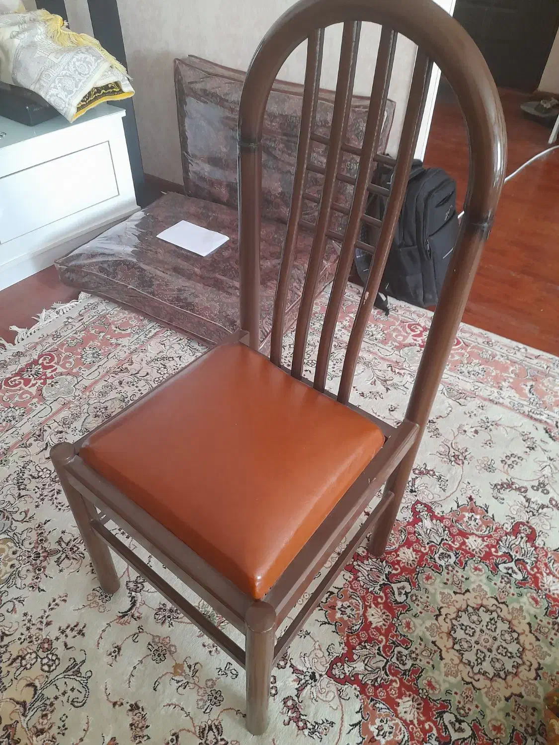 سرویس چوب|میز و صندلی غذاخوری|پردیس, فاز ۱۱|دیوار