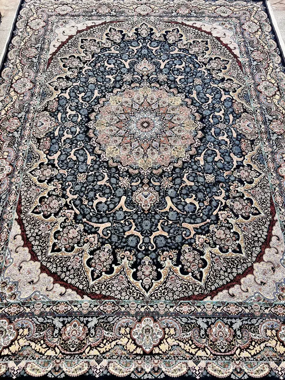 روفرشی ۱۲ متری طرح فرش سنگین وزن|روفرشی|یزد, |دیوار