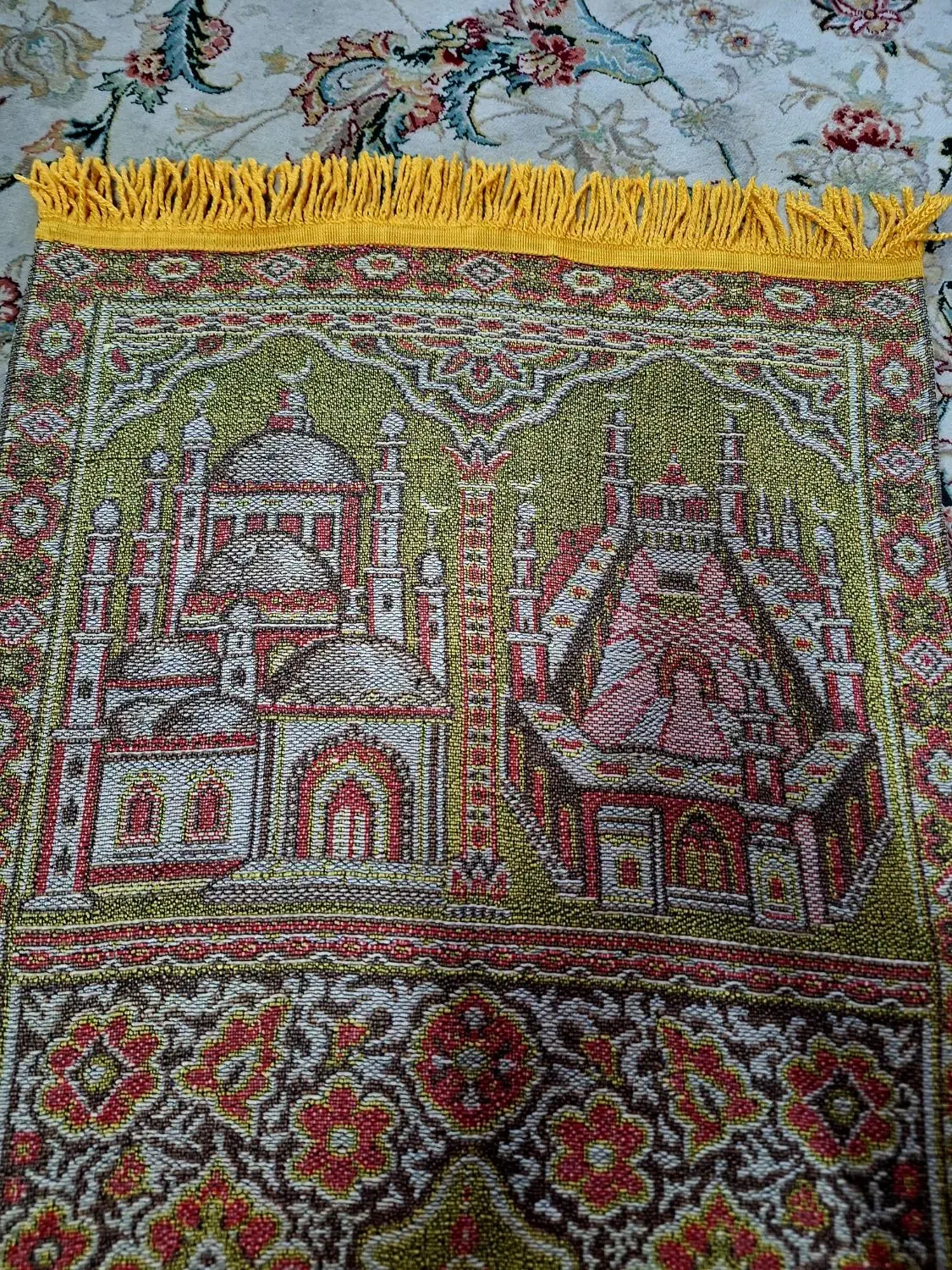 سجاده عتیقه|کلکسیون اشیاء عتیقه|نیشابور, بنیاد شهید|دیوار