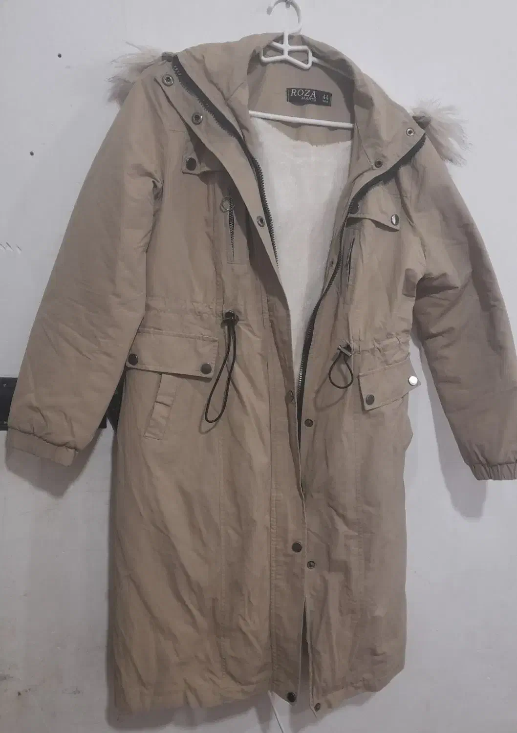 پالتو در حد نو|لباس|سلماس, |دیوار