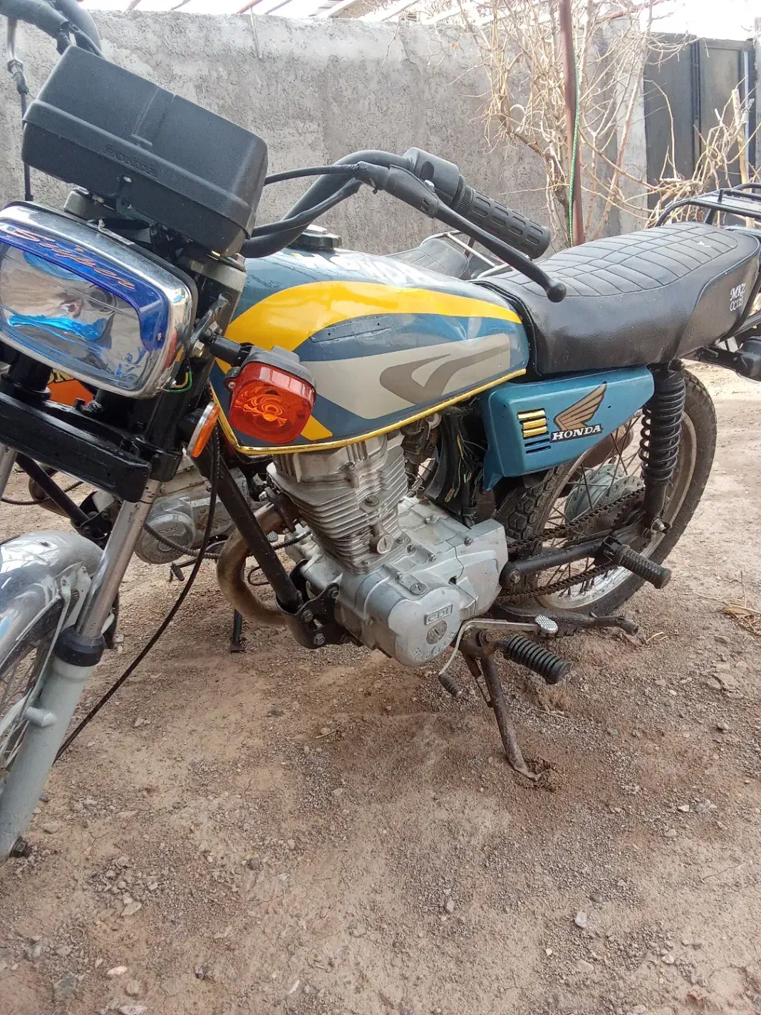 200همتاز|موتورسیکلت|بوئین زهرا, |دیوار