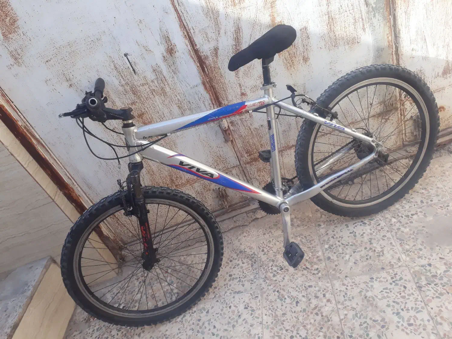 کار کرده|دوچرخه، اسکیت، اسکوتر|اهواز, کوی مندلی(سه راه خرمشهر)|دیوار