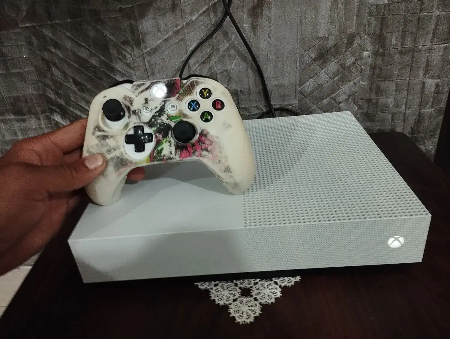 Xbox one s|کنسول، بازی ویدئویی و آنلاین|قره قوین, |دیوار