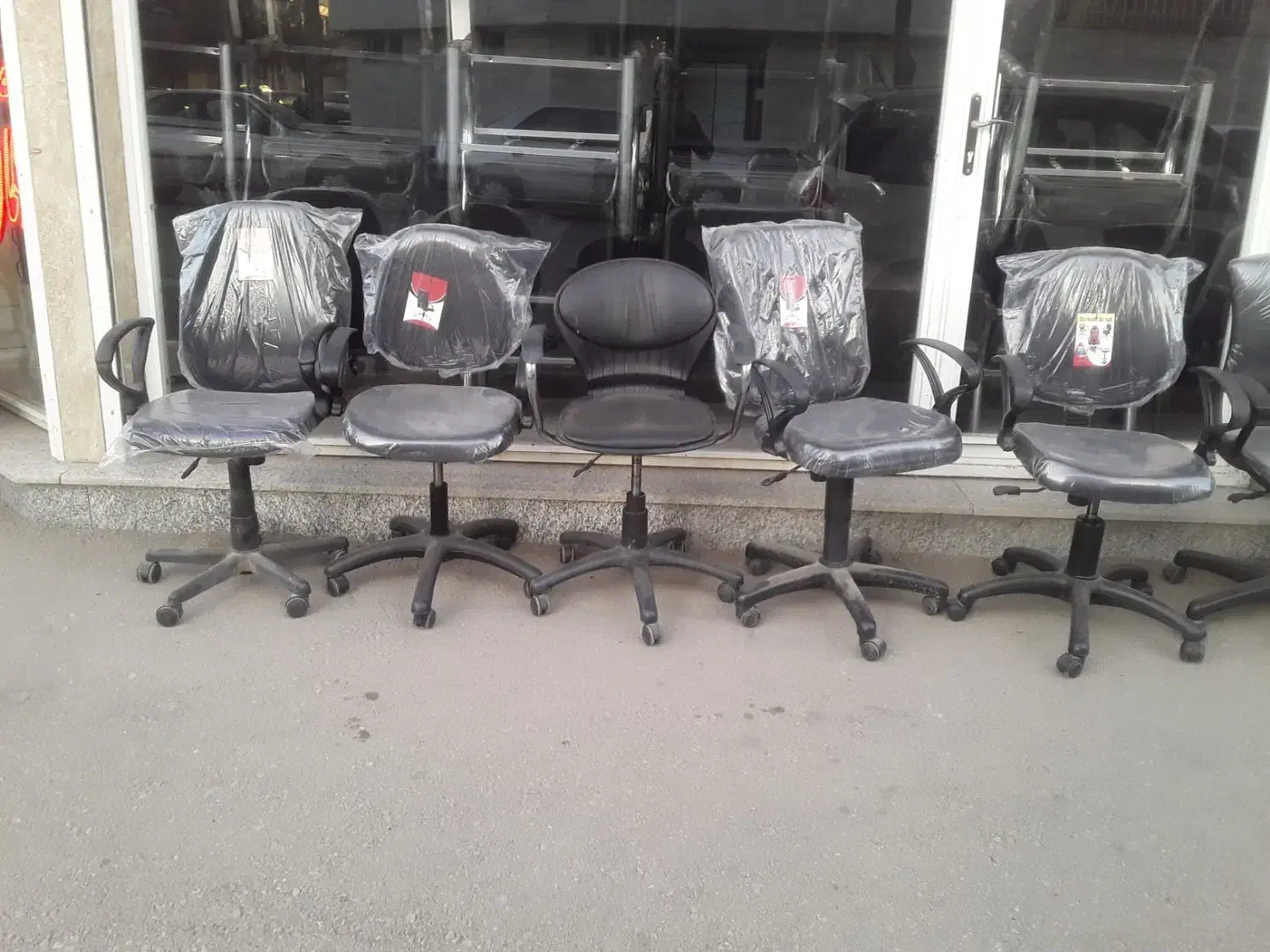 ۱۶ مدل صندلی جکدار و گردان در حد نو|صندلی و نیمکت|اردبیل, |دیوار