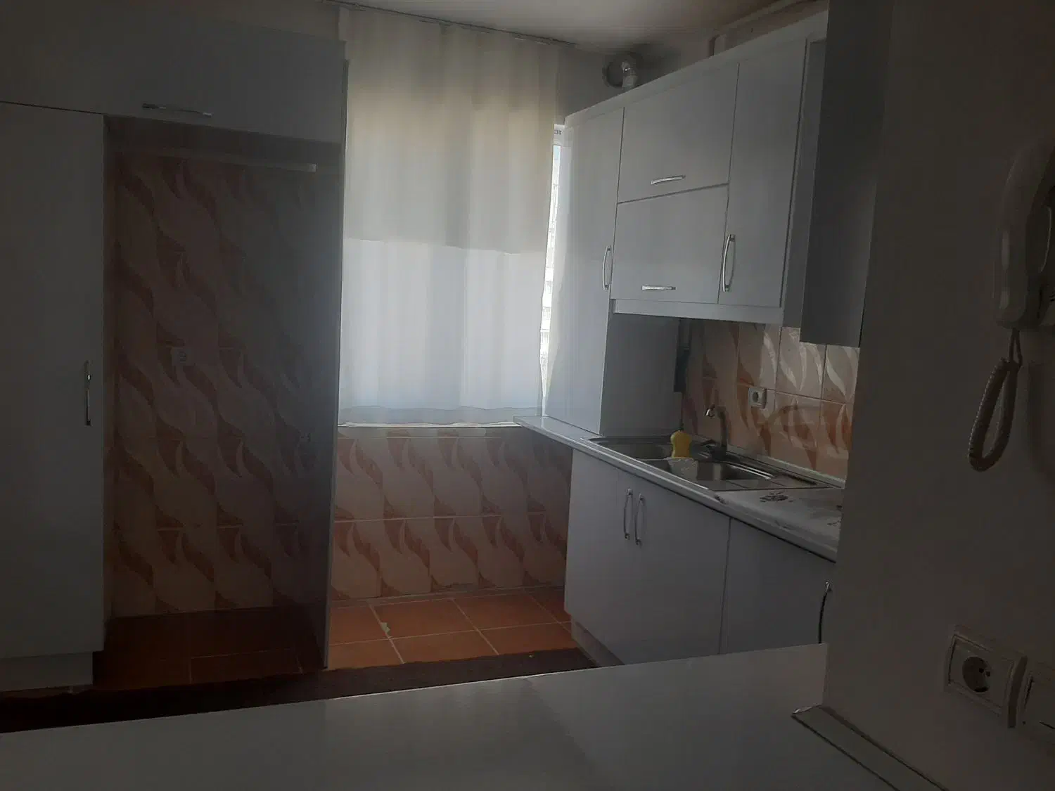 مسکن مهرنیایش دورمیدان نبش کلیدنخورده فول|فروش آپارتمان|اردبیل, |دیوار