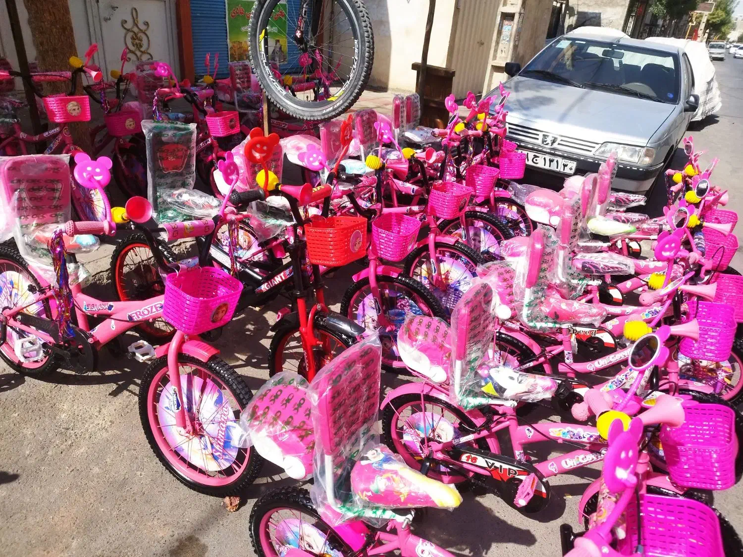 پسر ، دختر 20و 16و 12|دوچرخه، اسکیت، اسکوتر|اسلامشهر, شهرک واوان|دیوار