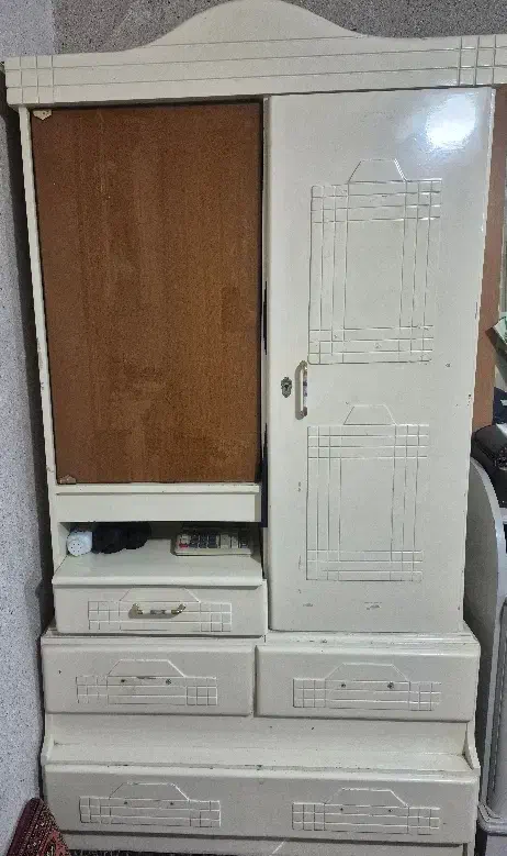 کمد و دراور رنگ سفید|جاکفشی، کمد، دراور|قزوین, |دیوار