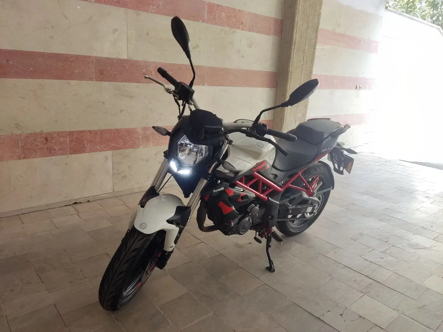 بنلی تک ۲۵۰ صفر ۱۴۰۰|موتورسیکلت|تهران, نارمک|دیوار