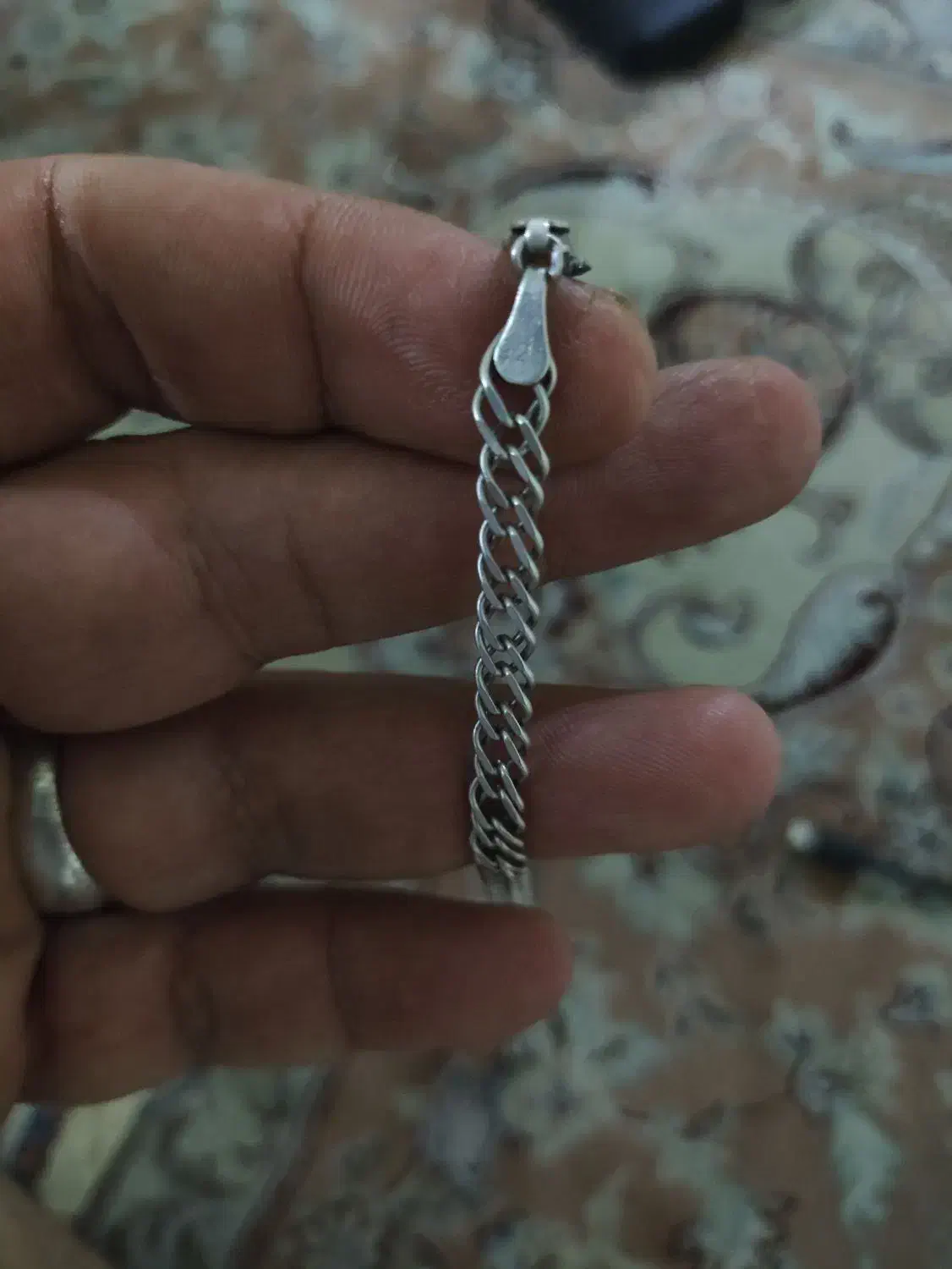 گردنبند دو لاین و پلاک نقره|جواهرات|اندیشه, پرنیان|دیوار