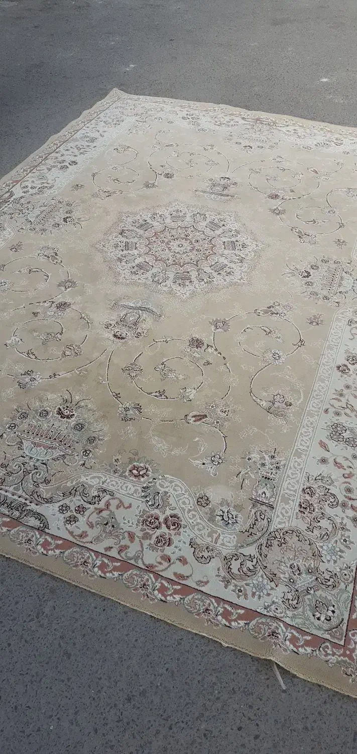 فرش ۶ متری کرم سالم  بدون پارگی|فرش|رباط‌کریم, الارد|دیوار