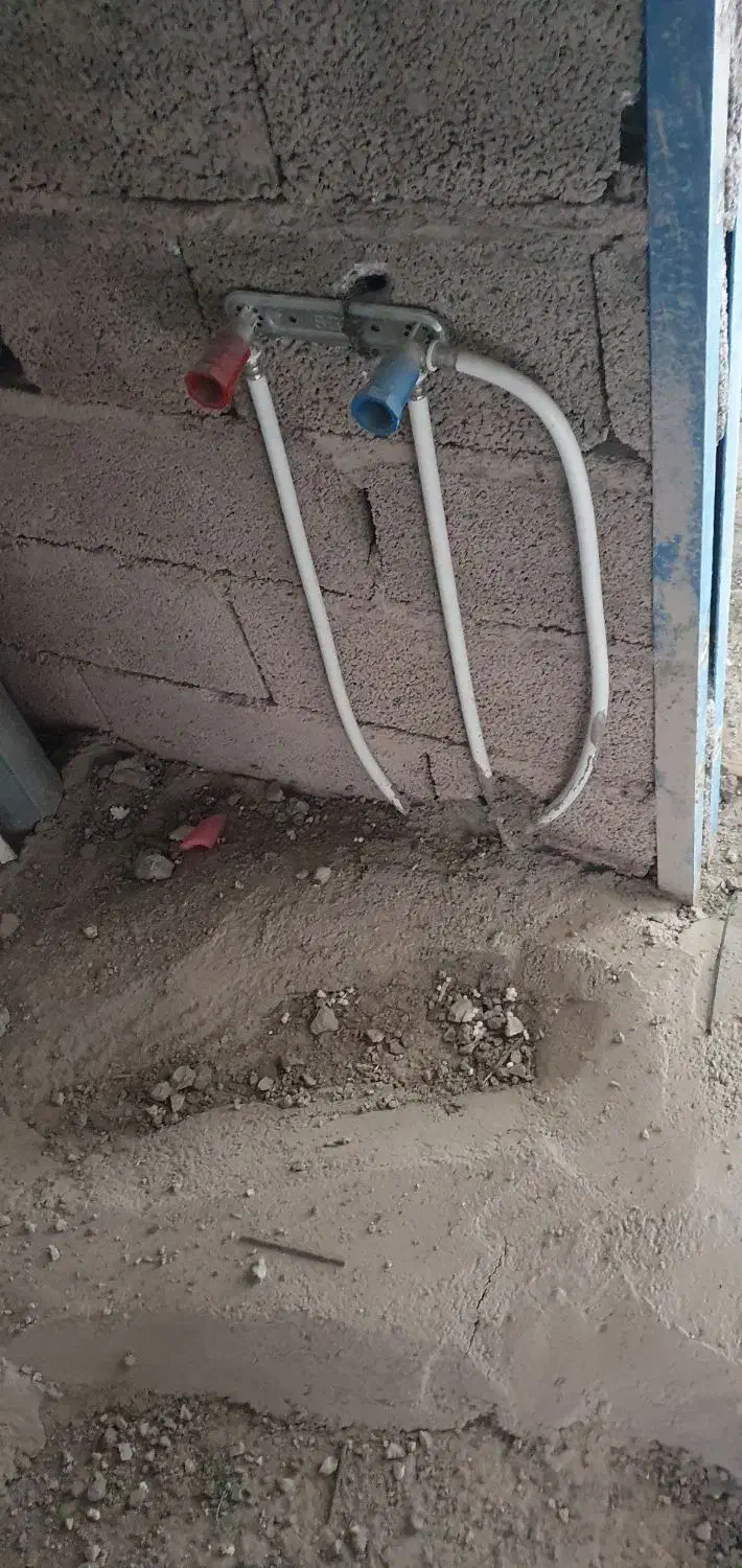 لوله کشی آب و فاضلاب و نصب پمپ و آب گرم کن دیواری|خدمات پیشه و مهارت|کرمان, |دیوار