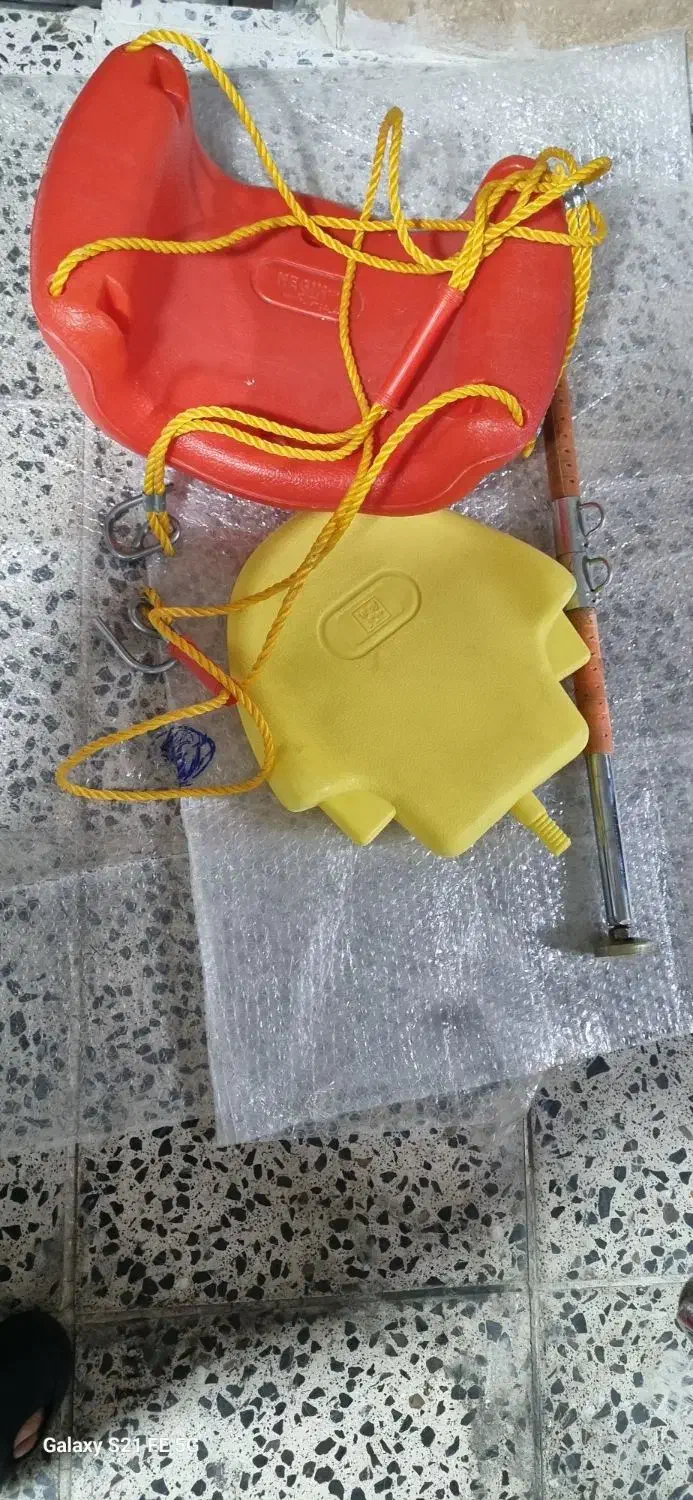 تاب کودک|اسباببازی|شیراز, فرهنگ شهر|دیوار