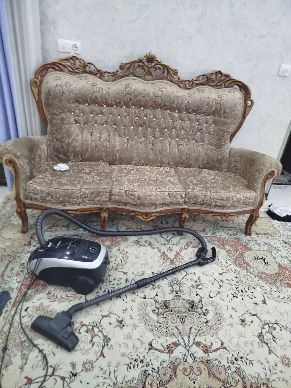 مبل سلطنتی ۹نفره|مبلمان خانگی و میز عسلی|شیراز, حجت آباد|دیوار