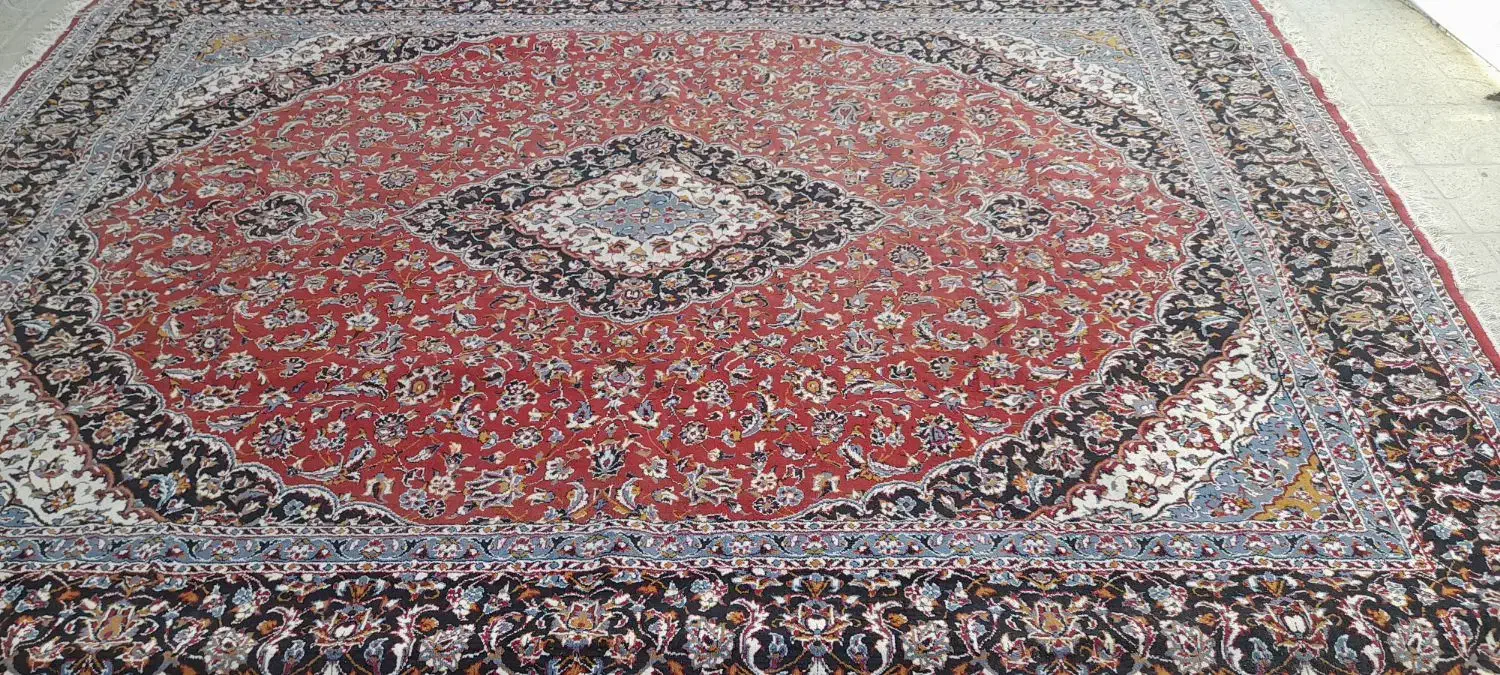 یک تخته فرش ۱۲متری صحیح وسالم|فرش|لار, |دیوار