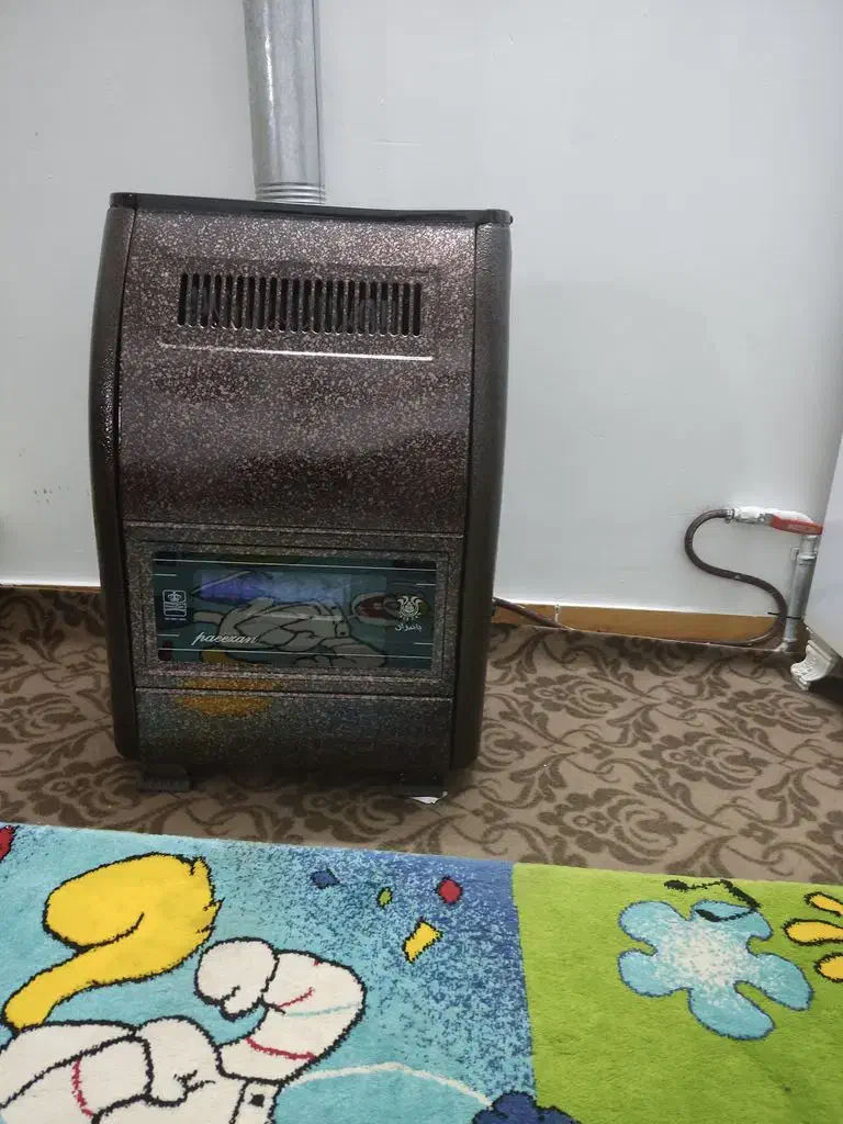 بخاری گازی ۷ هزار نو|بخاری، هیتر، شومینه|بابل, |دیوار