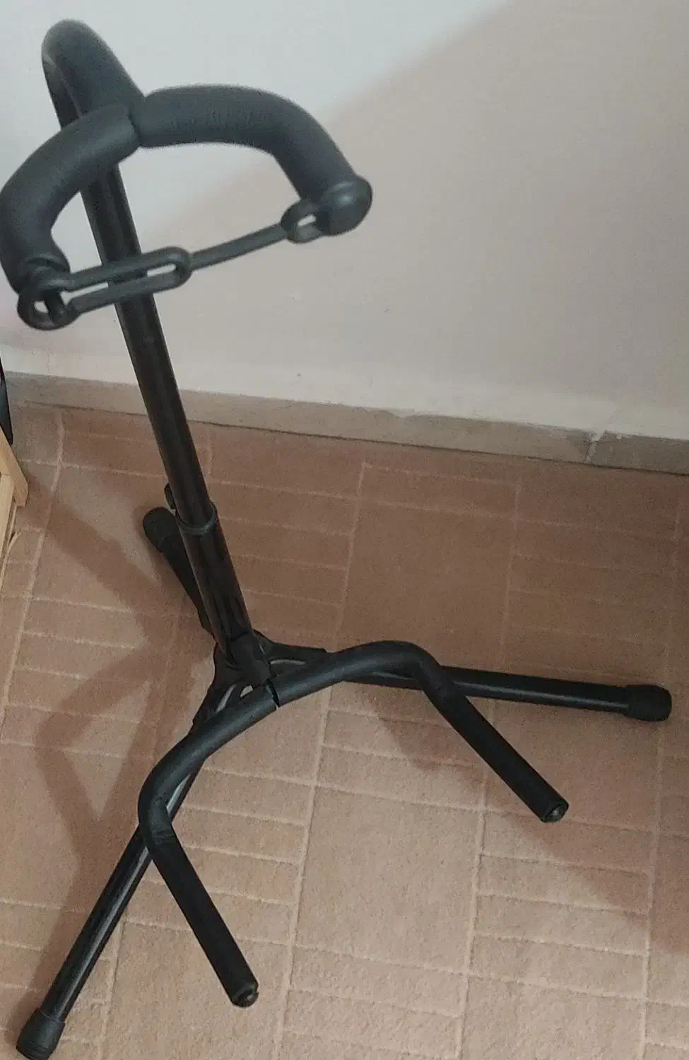 پایه گیتار|گیتار، بیس، امپلیفایر|خرم‌آباد, |دیوار