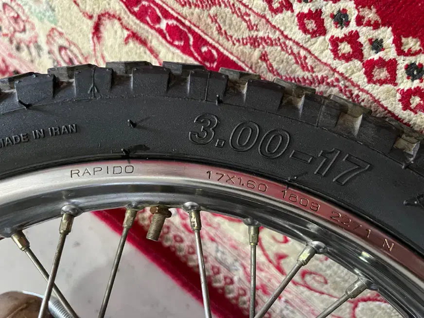 رهرو خشک|موتورسیکلت|هشتگرد, مدرس|دیوار