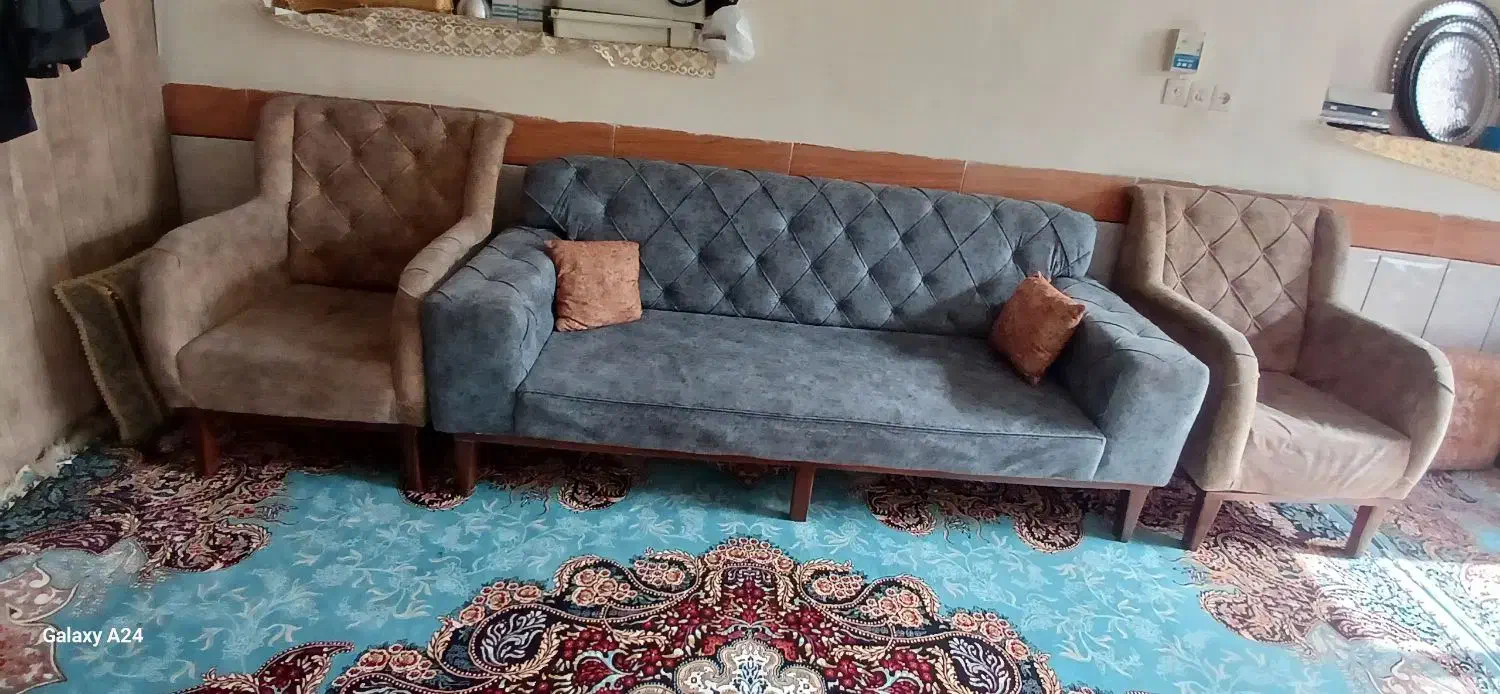 مبل ۷ نفره کار کرده|مبلمان خانگی و میز عسلی|سامان, |دیوار