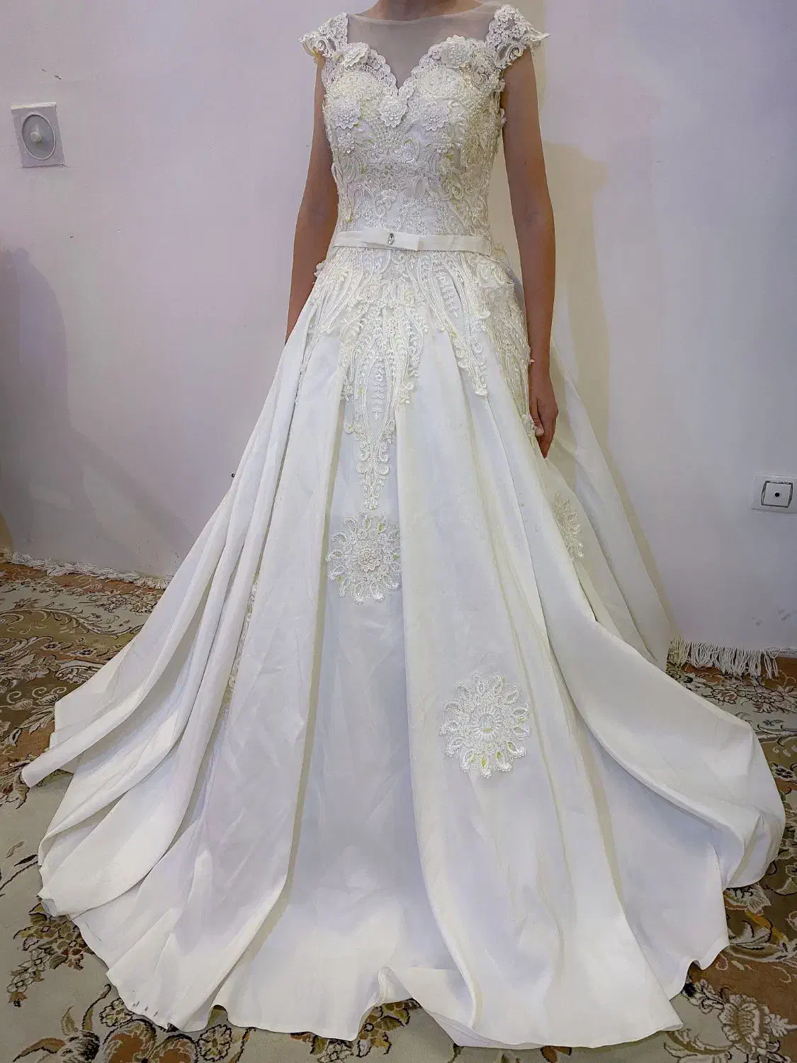 به علت تغییر شغل بفروش میرسد|لباس|تربتحیدریه, پایانه مسافربری تربت حیدریه|دیوار