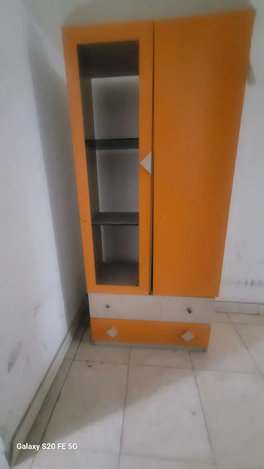 کمد|جاکفشی، کمد، دراور|محمدیه-قزوین, |دیوار